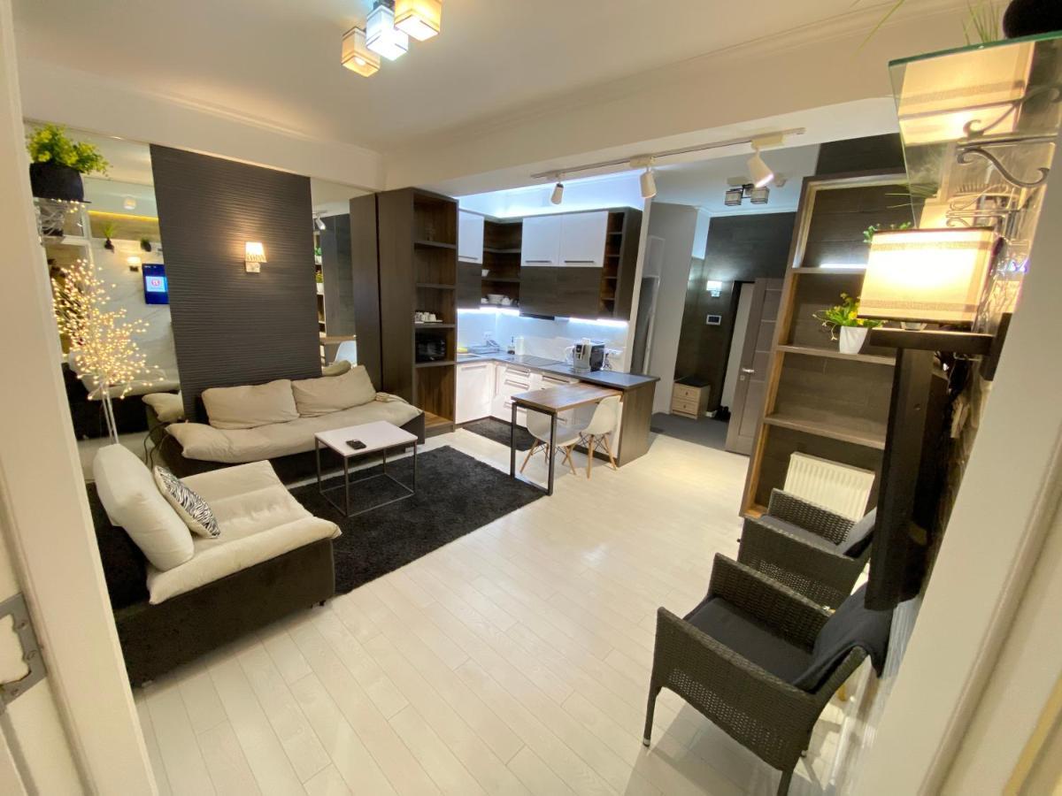 New Double Room Luxury Apartment In The Center Chişinău Extérieur photo