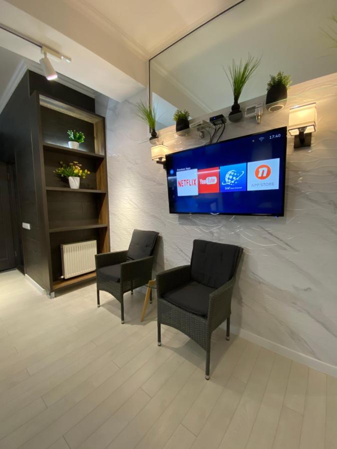 New Double Room Luxury Apartment In The Center Chişinău Extérieur photo