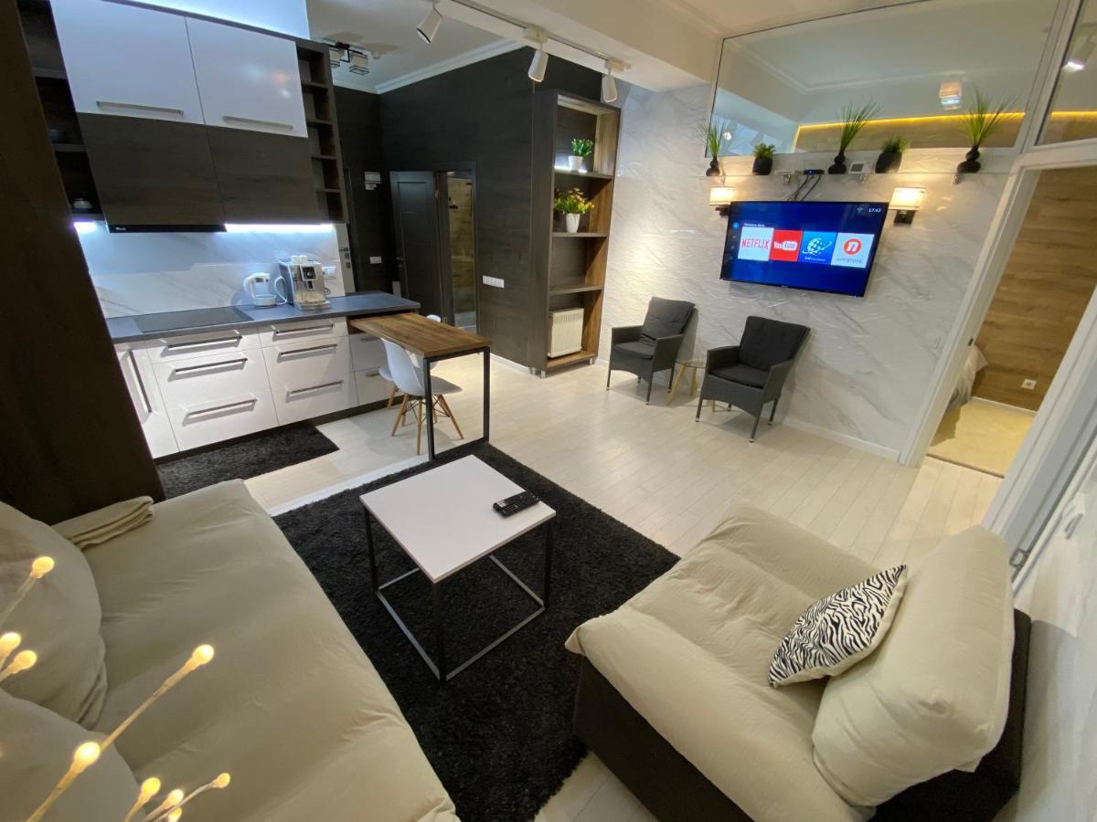 New Double Room Luxury Apartment In The Center Chişinău Extérieur photo