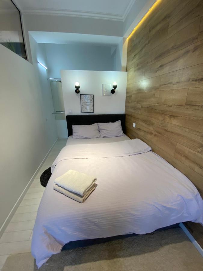 New Double Room Luxury Apartment In The Center Chişinău Extérieur photo