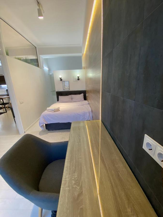 New Double Room Luxury Apartment In The Center Chişinău Extérieur photo