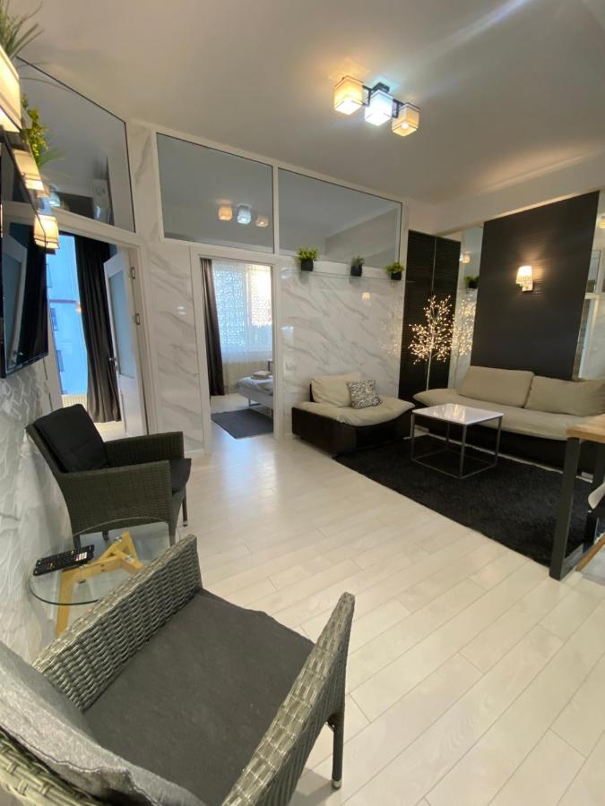 New Double Room Luxury Apartment In The Center Chişinău Extérieur photo