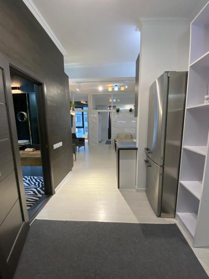New Double Room Luxury Apartment In The Center Chişinău Extérieur photo
