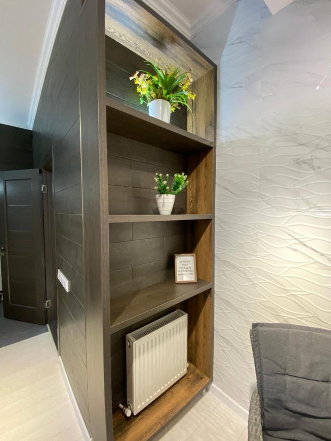 New Double Room Luxury Apartment In The Center Chişinău Extérieur photo